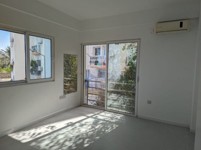 IN LAPTA, 70 SQUARE METERS, 2+1, COMPLETELY RENOVATED, NOT USED YET, VAT AND TRANSFORMER CONTRIBUTION PAID, COACH READY, 1ST FLOOR FLAT WITH SEA AND MOUNTAIN VIEWS