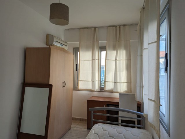 IN GIRNE TURK DISTRICT, SUITABLE FOR BOTH INVESTMENT AND USE, TURKISH KOÇANLI, 2+1, 70 SQUARE METER SIZE, GROUND FLOOR FLAT