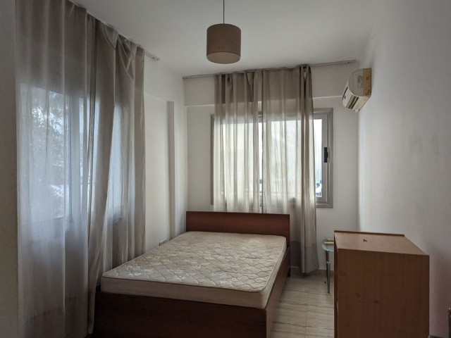 IN GIRNE TURK DISTRICT, SUITABLE FOR BOTH INVESTMENT AND USE, TURKISH KOÇANLI, 2+1, 70 SQUARE METER SIZE, GROUND FLOOR FLAT