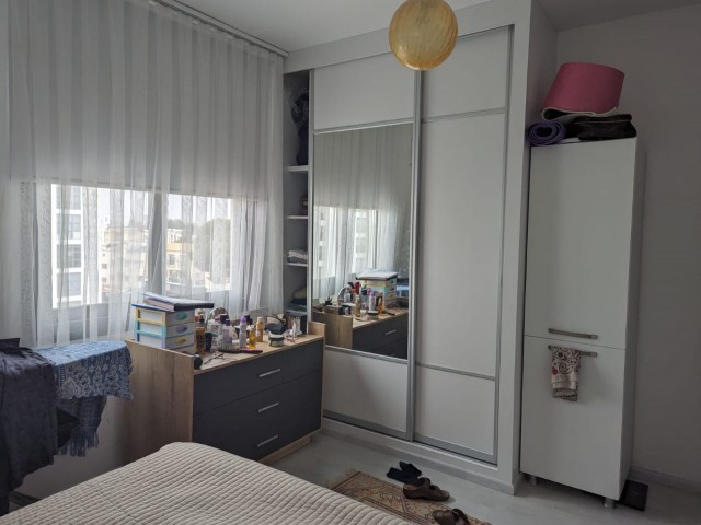 IN NICOSIA YENISEHİR, 3+1, IN A VERY GOOD AND CENTRAL LOCATION, CLOSE TO THE BUS TERMINAL, MINISTRIES, DEREBOY, SHOPPING AND SOCIAL LIFE AREAS, 120 SQUARE METERS, FULLY FURNISHED INCLUDING WHITE GOODS AND FURNITURE, BOTH USE AND INVESTMENT FOR RENTAL PURPOSES CONVENIENT, WITH BALCONY AND ELEVATOR, B