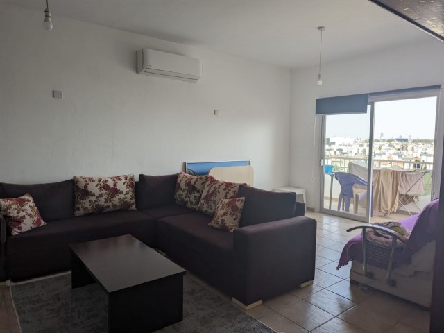 IN ORTAKÖY, LEFKOŞA, TURKISH TITLE DEED, 3+1, IN TEACHERS' APARTMENT, CLOSE TO THE STATE HOSPITAL, ON THE MAIN STREET AND IN A VERY GOOD LOCATION, WELL MAINTAINED APARTMENT