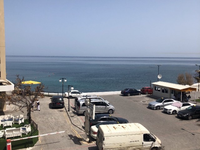 تخت برای اجاره in Aşağı Girne, گیرنه