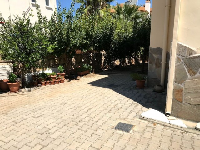 Villa For Sale in Karşıyaka, Kyrenia