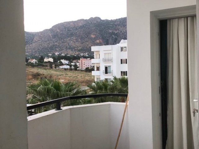 Girne Boğaz'da satılık 3+1 daire