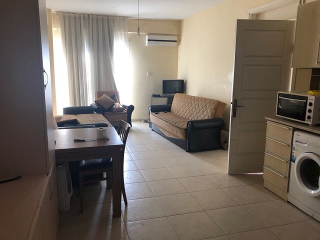 Girne Merkez'de kiralık eşyalı 2+1 daire