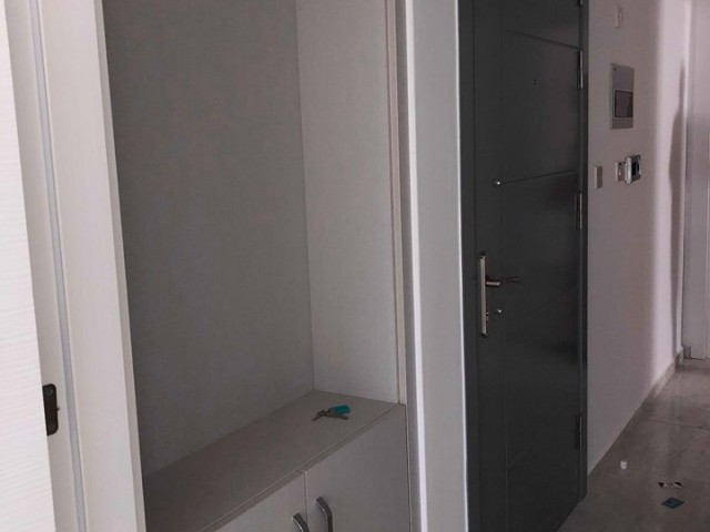 Pia Bella Hotel bölgesinde eşyasız 2+1 yeni daire