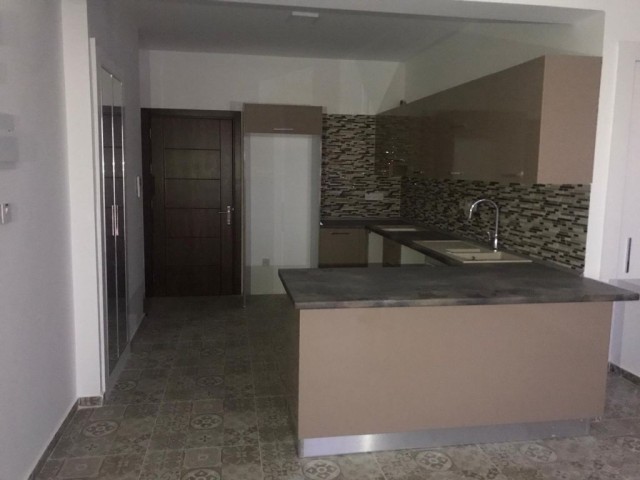 Flat To Rent in Köşklüçiftlik, Nicosia