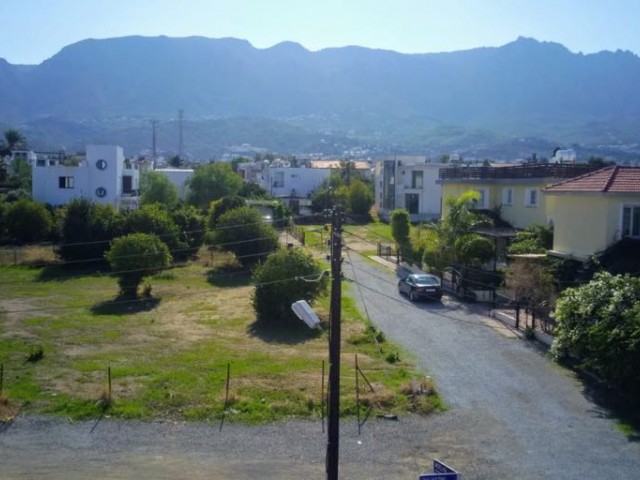 Flat To Rent in Karaoğlanoğlu, Kyrenia