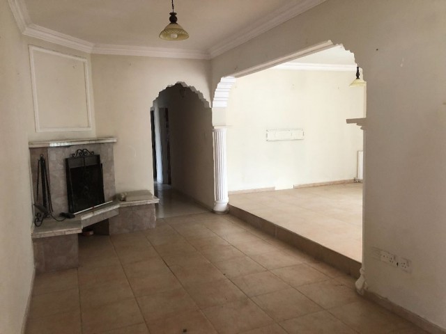 Detached House To Rent in Karakum, Kyrenia