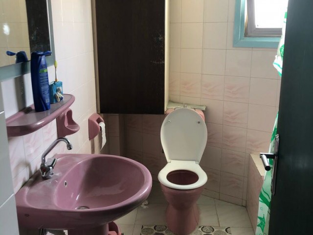 2+1 Wohnung im Zentrum von Kyrenia ** 