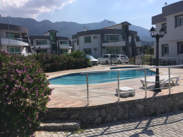 Luxury 2 + 1 Garden Apartment on a Site with a Pool in Karaoglanoglu District ** 