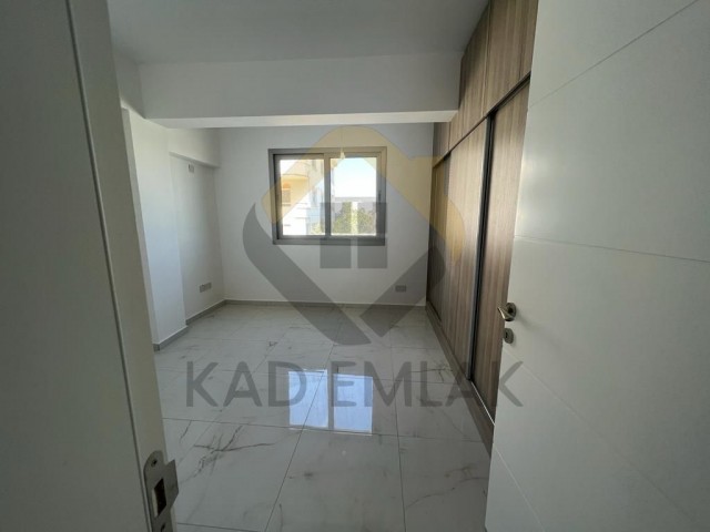 Küçük Kaymaklı Bölgesinde Kiralık 3+1 SIFIR Daireler