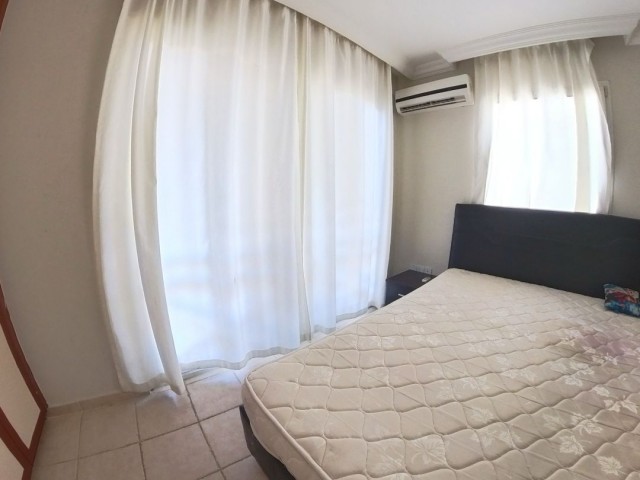 Möblierte 3+1-Wohnung zum Verkauf mit Mieter am Standort Kyrenia Patara