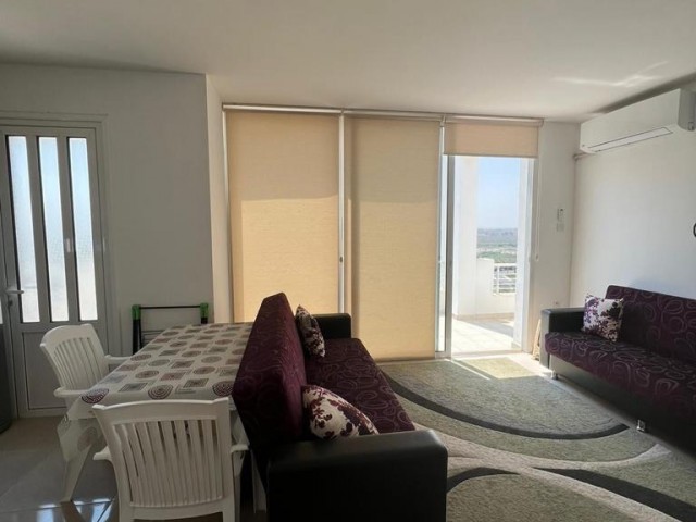 Gazimagusa merkez / Satılık 1+1 penthouse