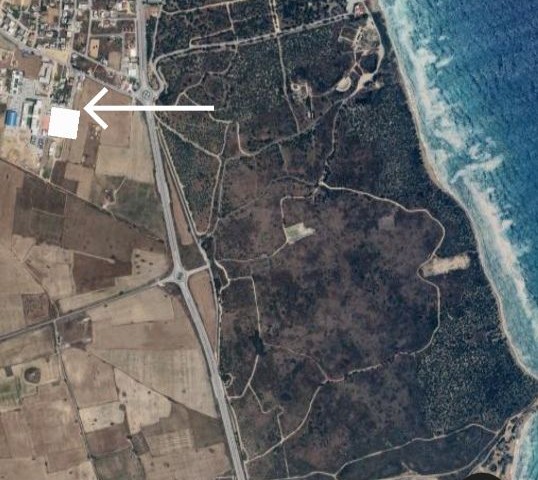 Land for sale in Yeniboğaziçi