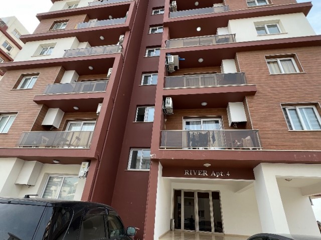 İskele, Long beach / Royalsun 2+1 flat For sale