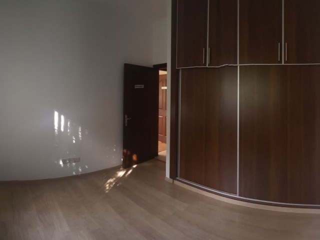 Flat To Rent in Kumsal, Nicosia