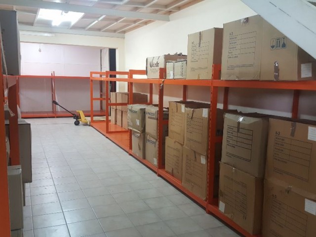 A READY-TO-USE WORKPLACE FOR SALE IN NICOSIA INDUSTRY WITH OFFICES, WAREHOUSES AND WAREHOUSES ** 