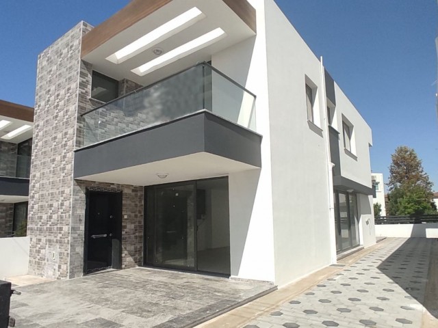 There is no VAT and no contribution fee for the magnificent villa in Yenikent that is just finished and ready to be moved! ** 