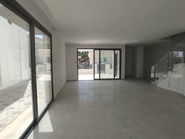 There is no VAT and no contribution fee for the magnificent villa in Yenikent that is just finished and ready to be moved! ** 