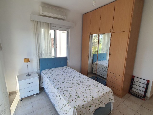 Girne Karaoğlanoğlu'nda Havuzlu sitede Kiralık 3 +1 İkiz Villa