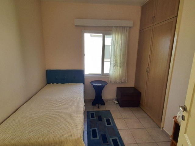 Girne Karaoğlanoğlu'nda Havuzlu sitede Kiralık 3 +1 İkiz Villa