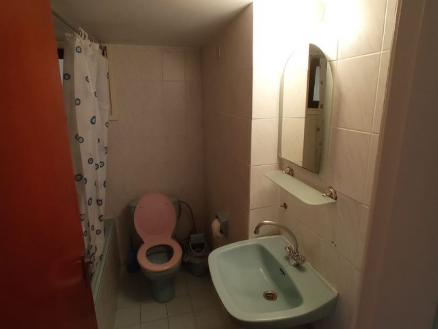 Flat To Rent in Köşklüçiftlik, Nicosia