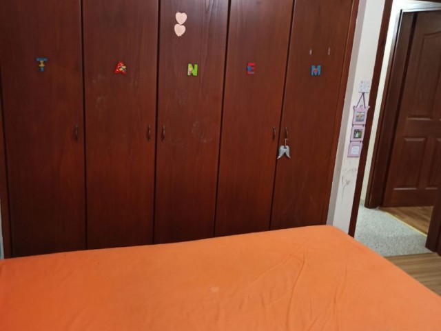 Ortaköy'de 2 Yatak odalı Kız öğrenciye Kiralık Eşyalı Daire