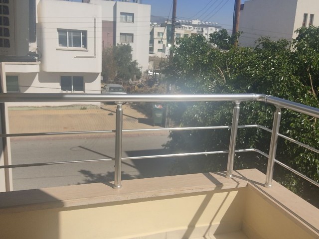 Flat To Rent in Küçük Kaymaklı, Nicosia