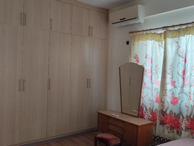 Ortaköy de 3+1 Eşyalı Daire