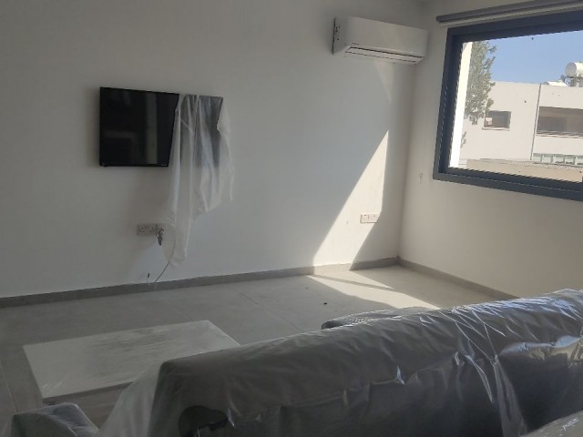 Flat To Rent in Küçük Kaymaklı, Nicosia