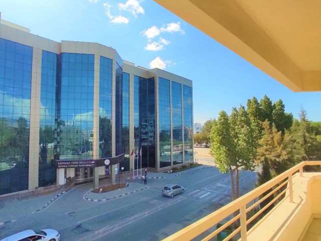 تخت برای فروش in Yenişehir, نیکوزیا