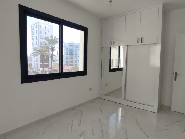 New 2+1 Flats in Yenişehir, Center of Nicosia ** 