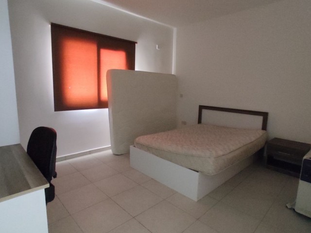 A Very Spacious 2+1 Apartment for Rent for a Female Student in the Small Kaymali District of Nicosia ** 