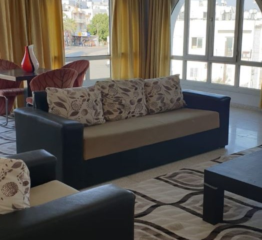 Spacious Apartment for Rent for 3 + 1 Students in Hamitköy ** 