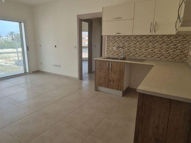 2 + 1 Apartment for Sale in Gönyeli ** 