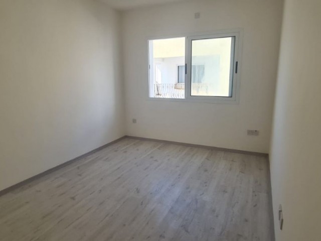 2 + 1 Apartment for Sale in Gönyeli ** 