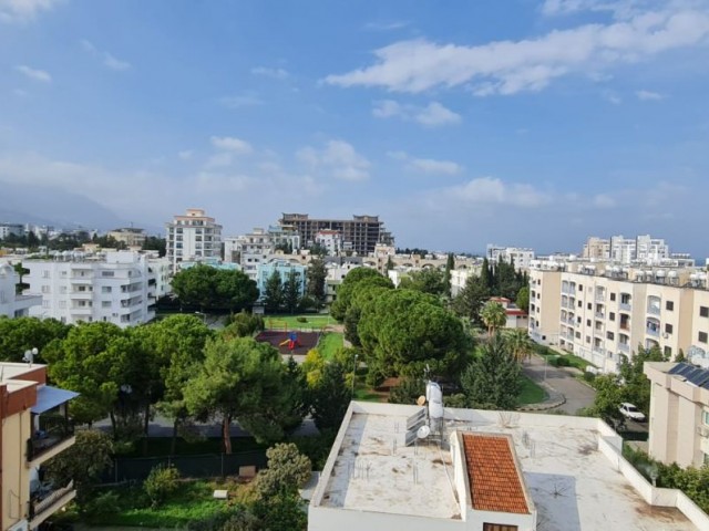 Girne Yeni Liman Bölgesinde 3+1 Satılık Penthouse 