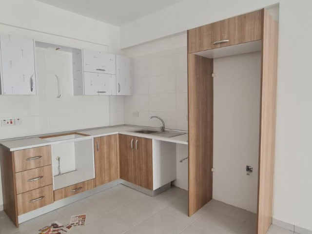 Flat For Sale in Küçük Kaymaklı, Nicosia