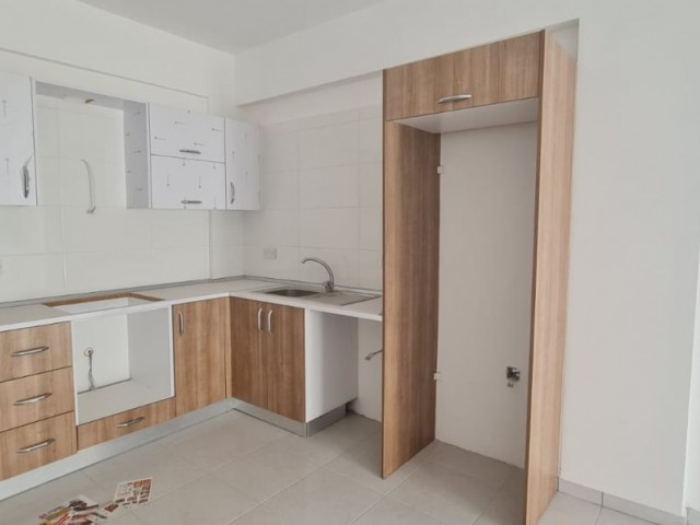 Flat For Sale in Küçük Kaymaklı, Nicosia