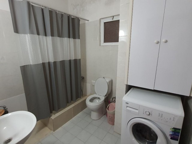 Whether you live in it or rent it or use it as an office... 3+1 flat in a VERY GOOD location in Taşkınköy...