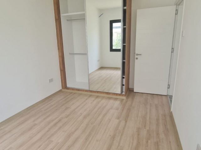 Freistehendes Komfort-Apartment in Hamitkoyde mit Garten im Erdgeschoss