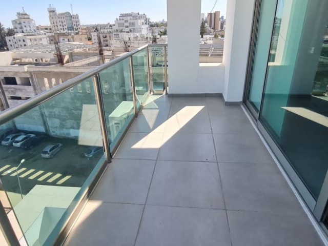 Office or Penthouse Flat for Sale in the center of Küçük Kaymaklı, right next to the Terminal