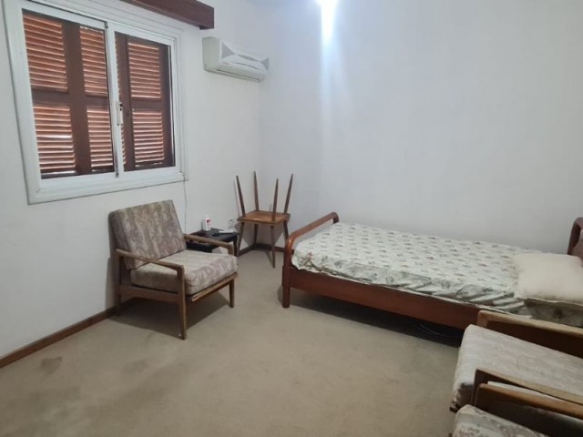 3+1 Very Spacious Flat for Rent in Kumsal