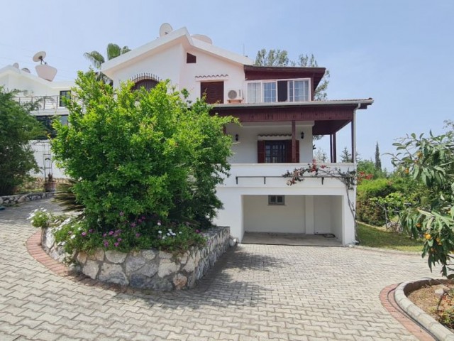 5-Bedroom Garden Villa in a Quiet Site in Çatalköy