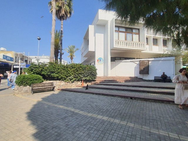 UNFURNISHED 1+1 OFFICE in the center of Kyrenia, 100m2 in size...