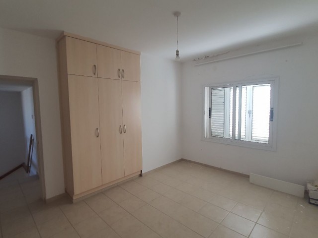 140m2 große DOPPELHÄUSER ZUM PREIS EINER WOHNUNG in Ortaköy...