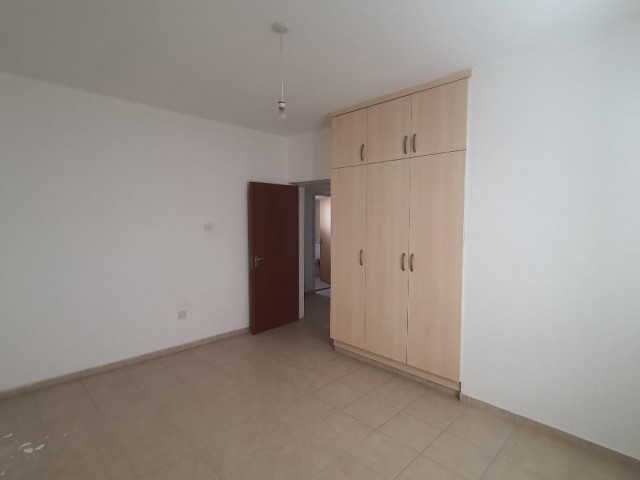 140m2 große DOPPELHÄUSER ZUM PREIS EINER WOHNUNG in Ortaköy...