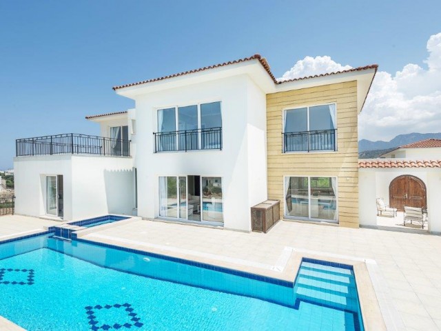 Luxury 5 + 1 Villa for Sale in Esentepe, Kyrenia