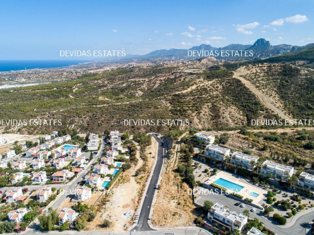 610 m2 - 1200 m2 Grundstücke zum Verkauf in Kyrenia Chatalköy / Panorama-Landschaft ** 